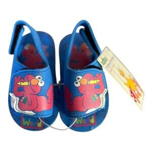 Vintage NWT Y2K Sesame Street Elmo’s World Toddler Sandals Size-5